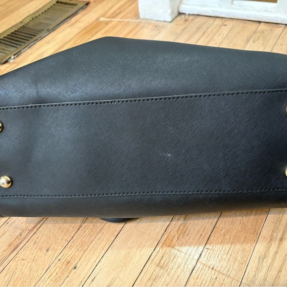 Michael Kors Hamilton Black Leather Satchel - Picture 4 of 5